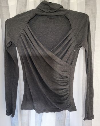 Tee-shirt gris col roulé