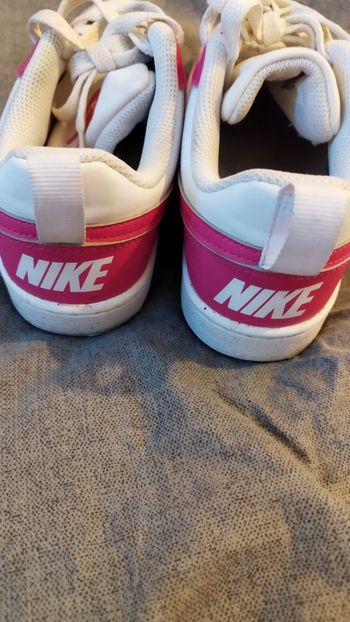Nike rose