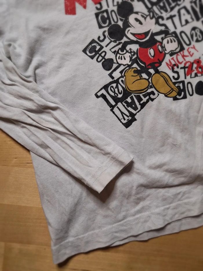 T-shirt manches longues pour garçon taille 6 ans Marque Disney très bon état - photo numéro 3