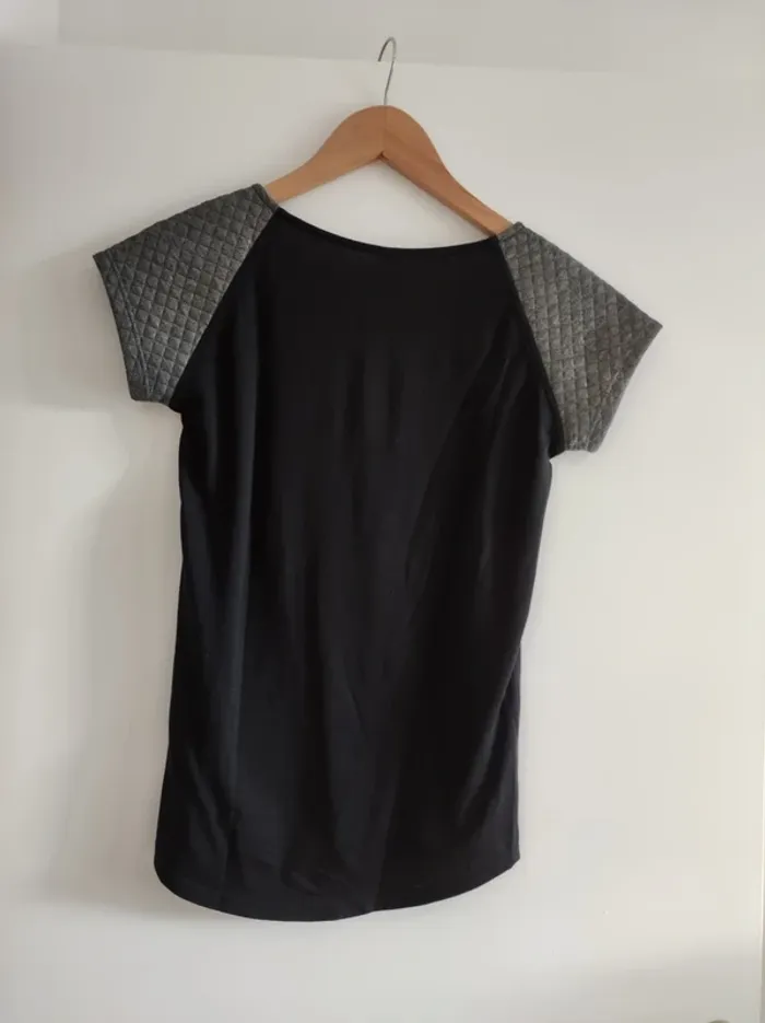 Top Naf naf noir et gris - photo numéro 4
