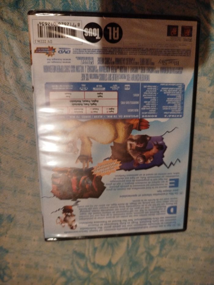 DVD  l age glace - photo numéro 2