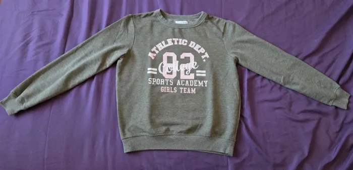 Lot 10 sweat 12ans - photo numéro 4