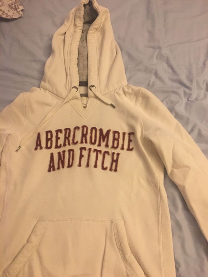 Sweat Abercrombie and Fitch - photo numéro 2