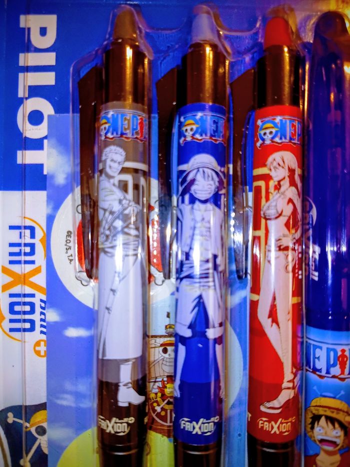 Stylo Pilot frixion - Edition onepiece- neufs