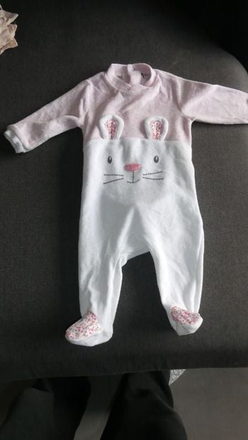 Pyjama lapin – NEUF - fille 6 mois