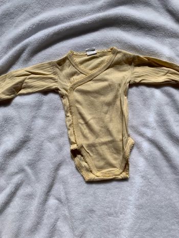 Lot de deux bodies 3 mois