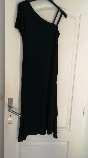 Robe noir