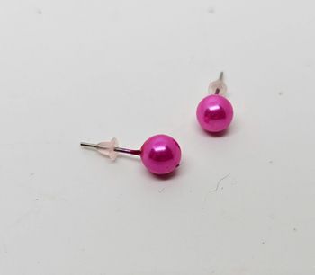 Paire de boucles d'oreilles. Neuve. Boule rose 3