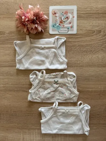 Lot 3 bodies fines bretelles H&M 9/12 mois BE