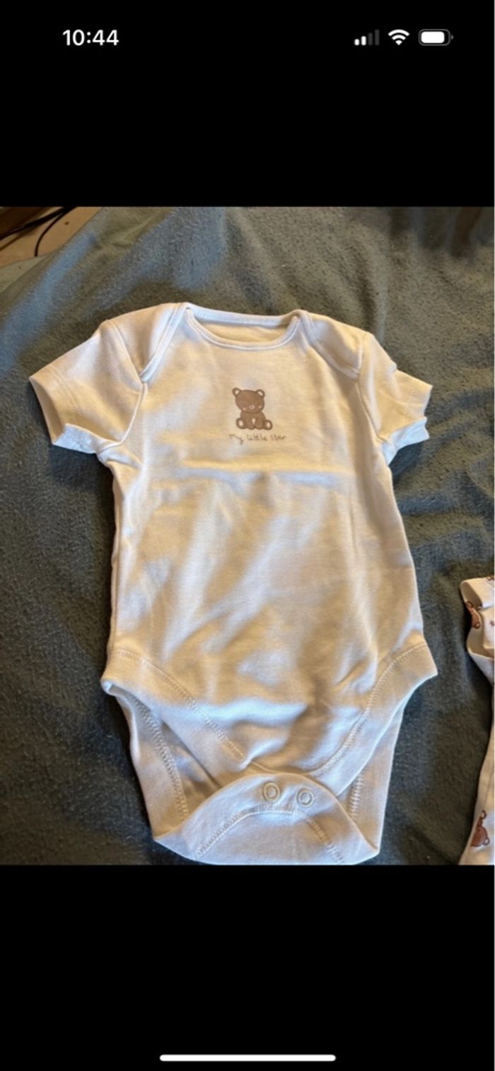 Bodies 0-3 mois - photo numéro 2