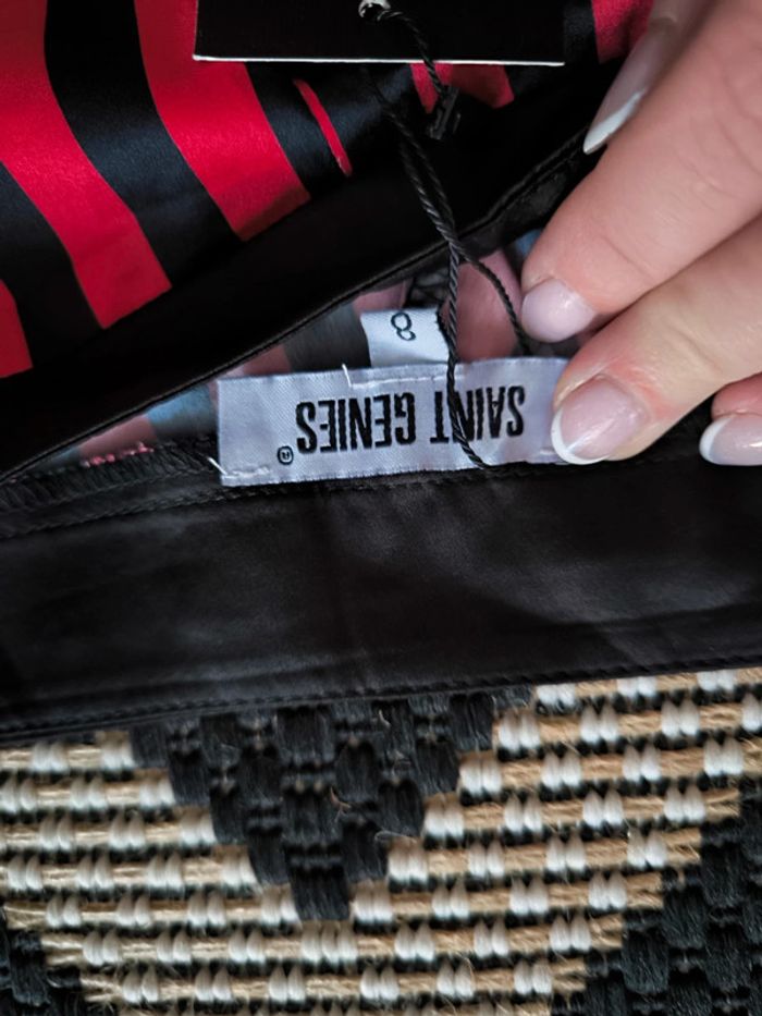 Pantalon rayé noir et rouge taille 34 neuf saint genies - photo numéro 2