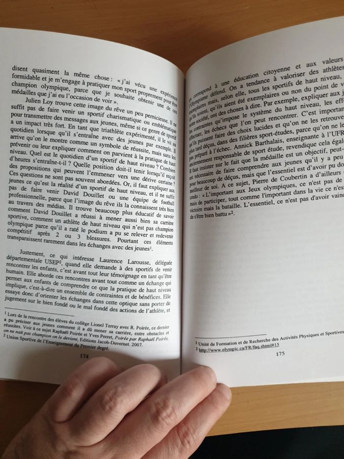 Livre Les valeurs de L'Olympisme - photo numéro 3