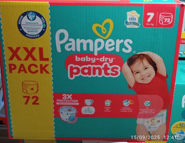 Lot Pampers taille 7 - photo numéro 2