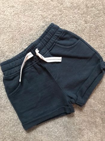 Short garçon bleu marine Obaibi 12 mois