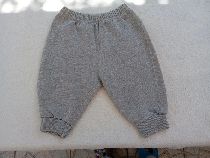 Jogging taille 12 mois