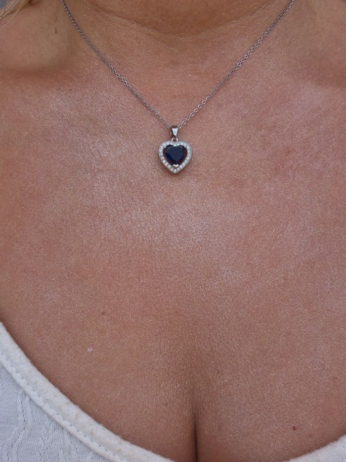 Superbe collier acier cœur bleu - photo numéro 3