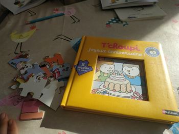 Puzzle livre: 5 puzzles de 16 pièces