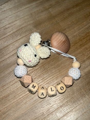 Attache tétine personnalisé