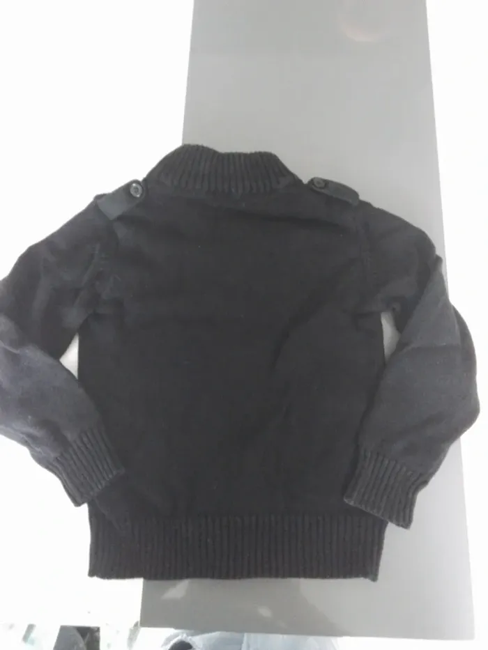 Gilet noir 5 ans - photo numéro 3
