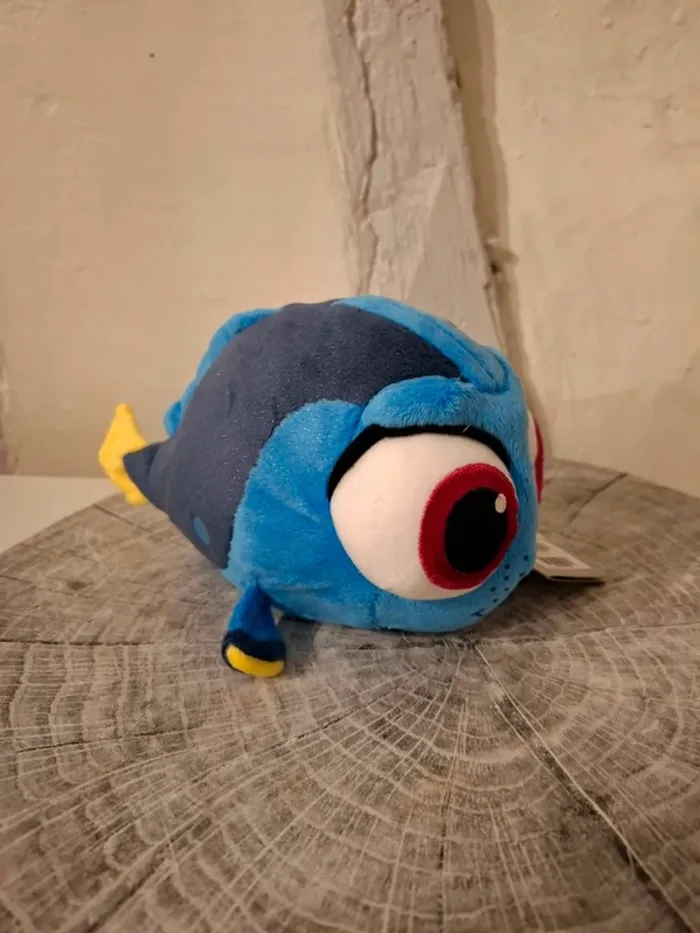 Peluche bébé Dory - 21 cm - photo numéro 2