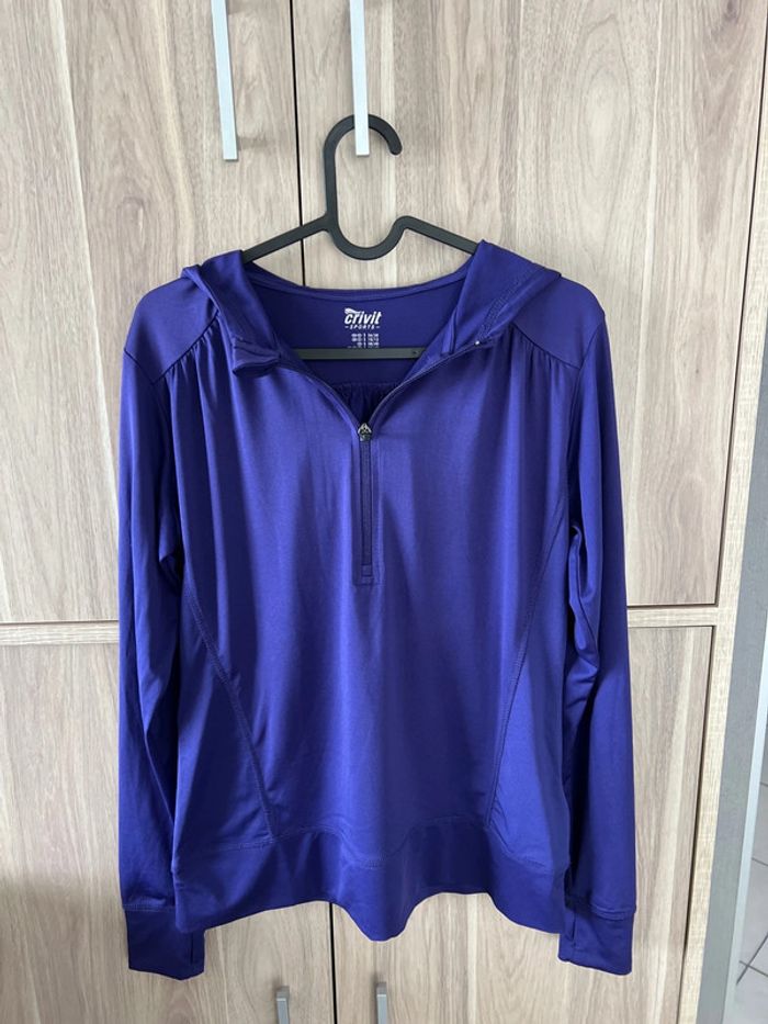 Sweat à capuche violet crivit