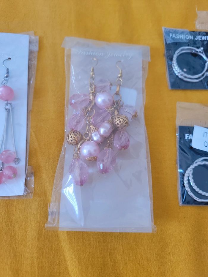 Lot paire de boucle d'oreilles percé perles créole pendentif - photo numéro 3