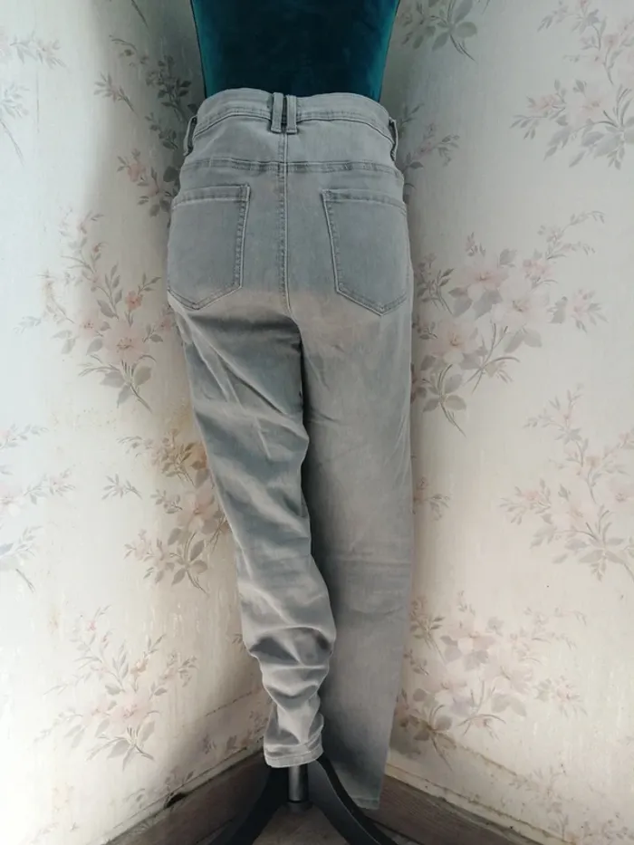Pantalon gris clair skinny  / gémo / (42) - photo numéro 5