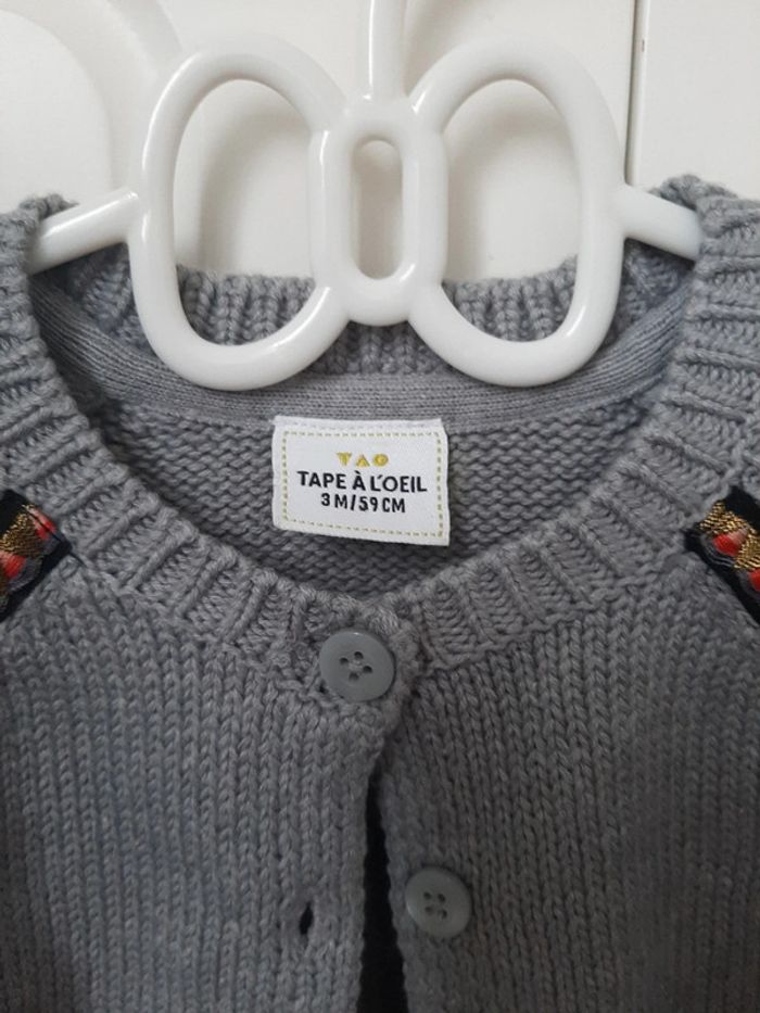 Gilet 3 mois - photo numéro 2
