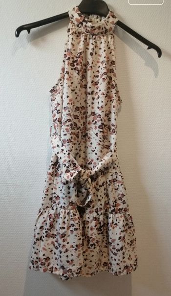 Robe ras de cou