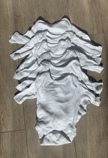 Lot de 6 bodies blancs