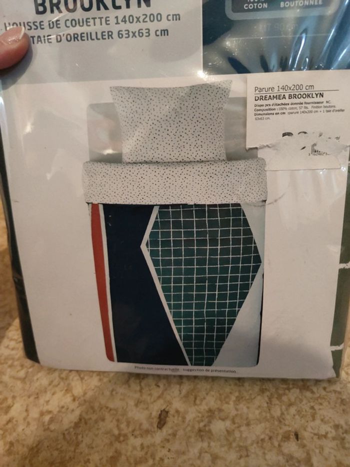 Parure Brooklyn 140*200 neuve - photo numéro 2