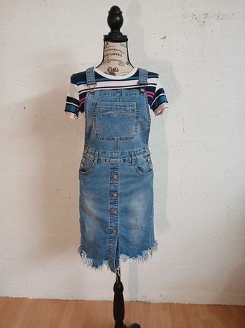 Robe en jeans Vs miss taille 36 bon etat