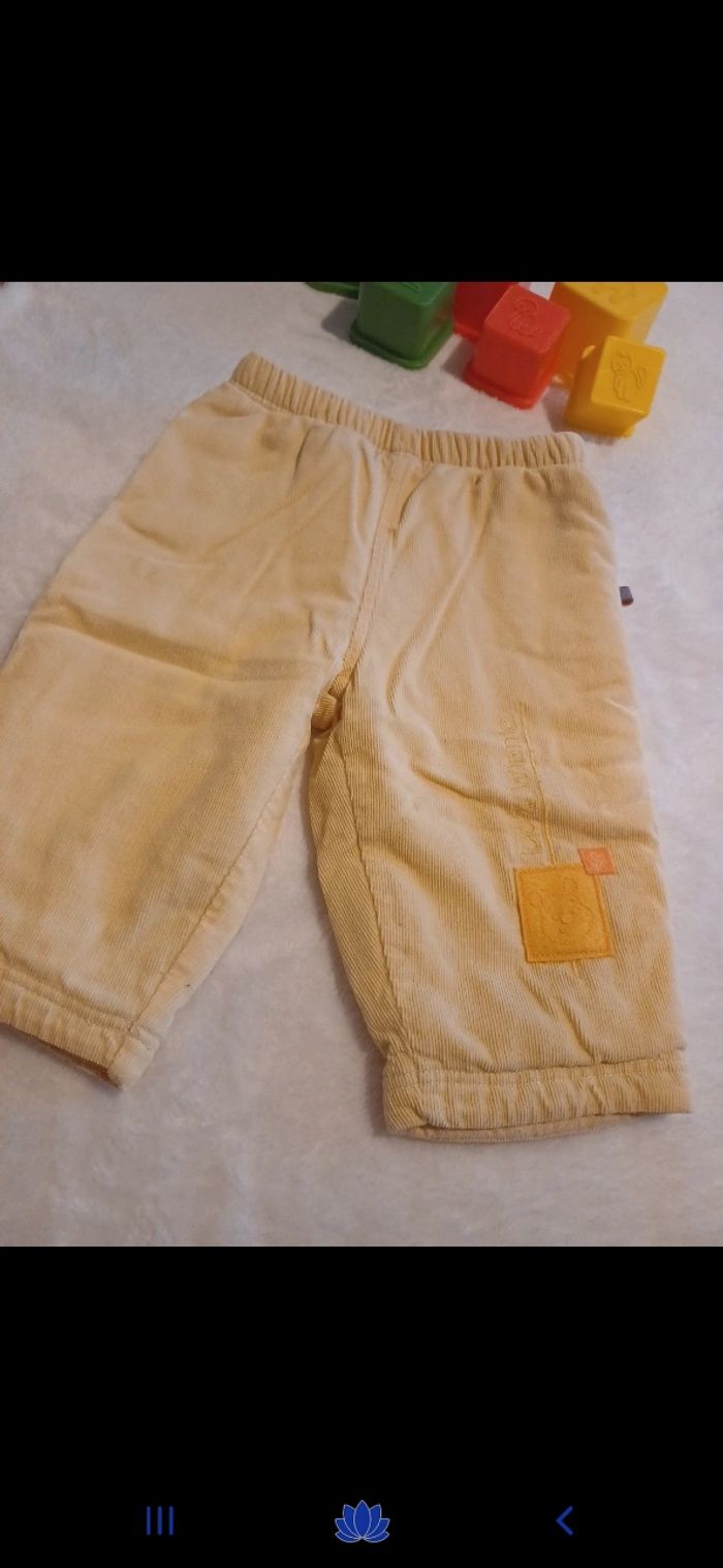Pantalon bébé taille 6 mois
