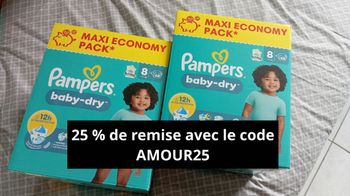 Les 2 cartons Pampers taille 8 baby dry neuf jamais ouvert 