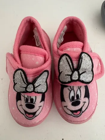 Chaussons Minnie Mouse - Taille 20