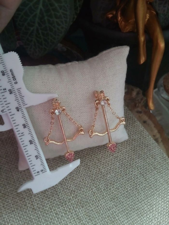 Boucles d'oreilles flèches cœurs - photo numéro 2