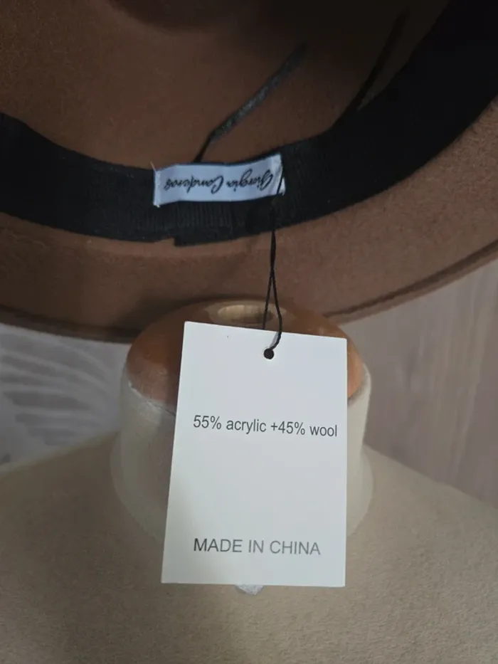 Magnifique chapeau Destockage neuf - photo numéro 4