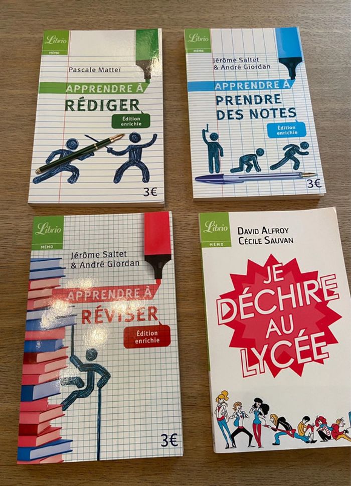 Lot de quatre guides de réussite au lycée - photo numéro 2