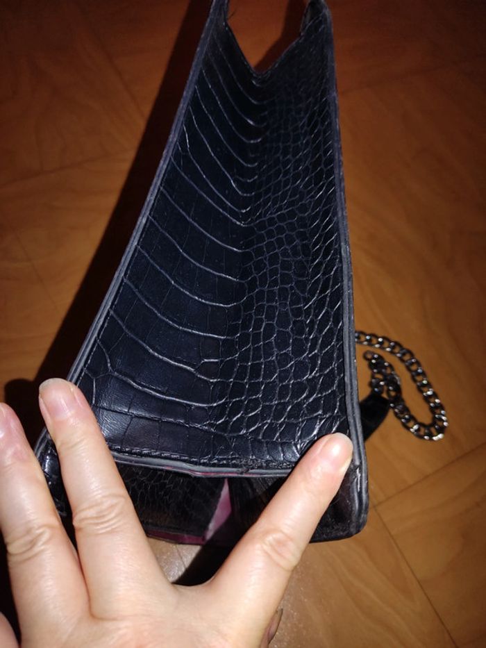 Sac a main rigide boucle et croco - photo numéro 11