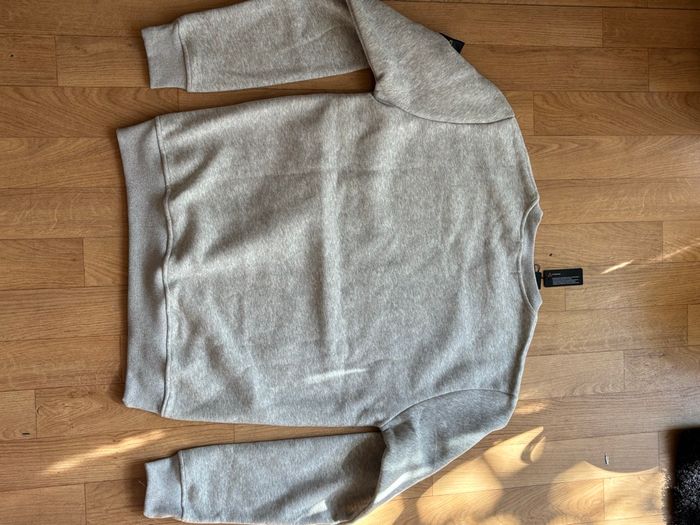 Pull gris - photo numéro 4