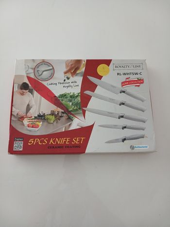 Set de 5 couteaux ROYALTY LINE - Neufs (Revêtement Céramique)