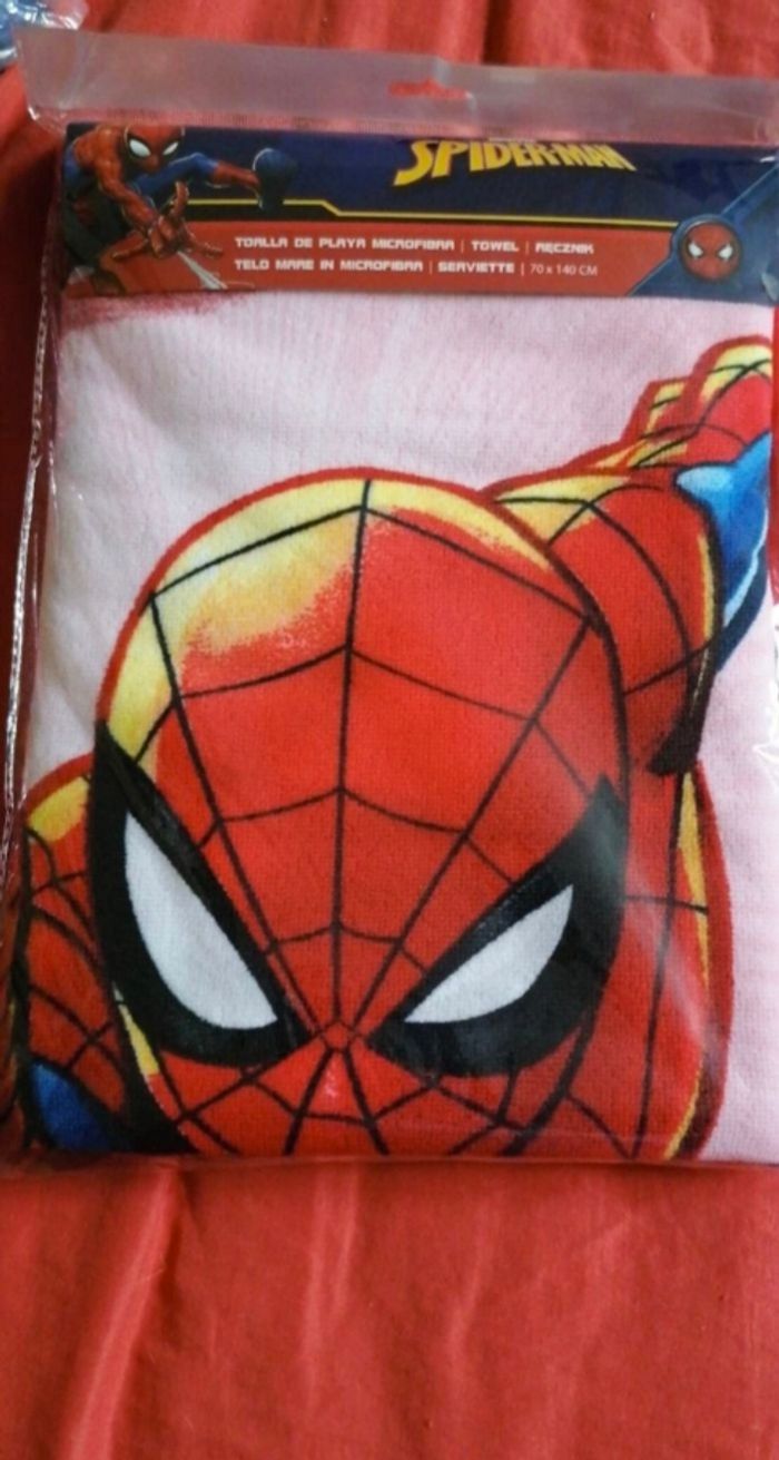 Lot 2 serviettes de plage - photo numéro 3