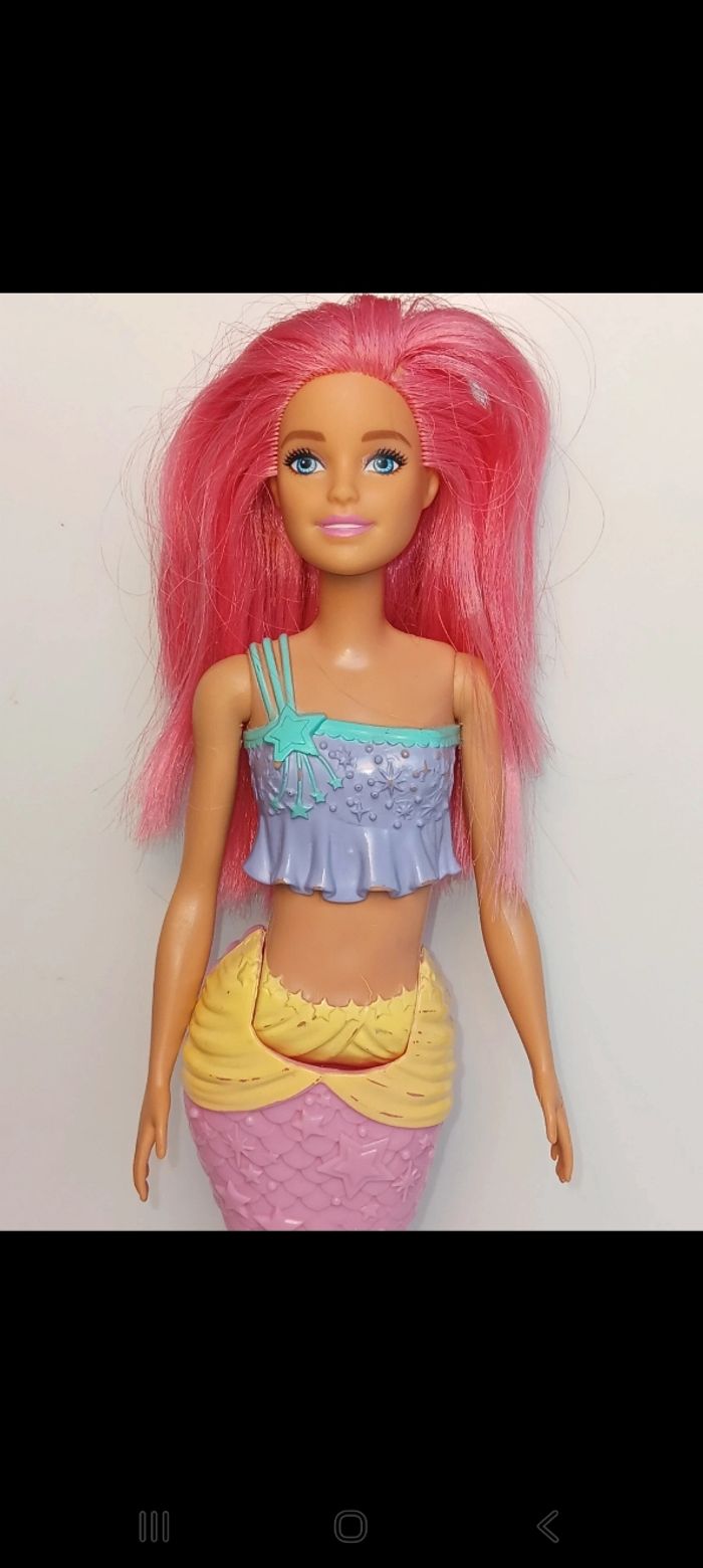 Poupée mattel barbie Dreamtopia Princesse des neiges princesse flocons 
Poupée et ensemble compris - photo numéro 2