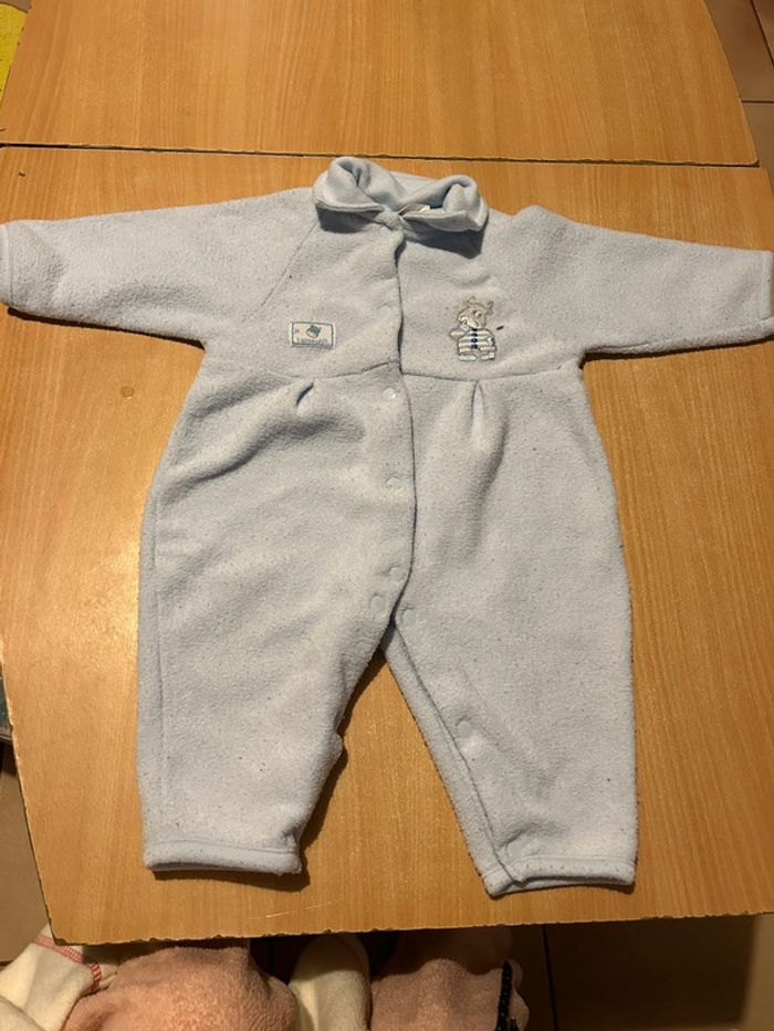 Lot de 2 combinaison polaire taill 9/12 mois - photo numéro 2