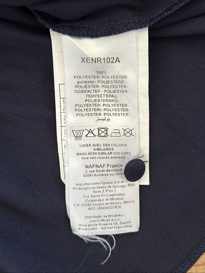 Robe bleue marine satinée Naf Naf taille 38 jamais portée - photo numéro 10