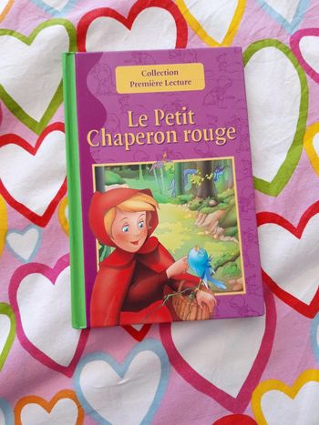 Livre le petit chaperon rouge