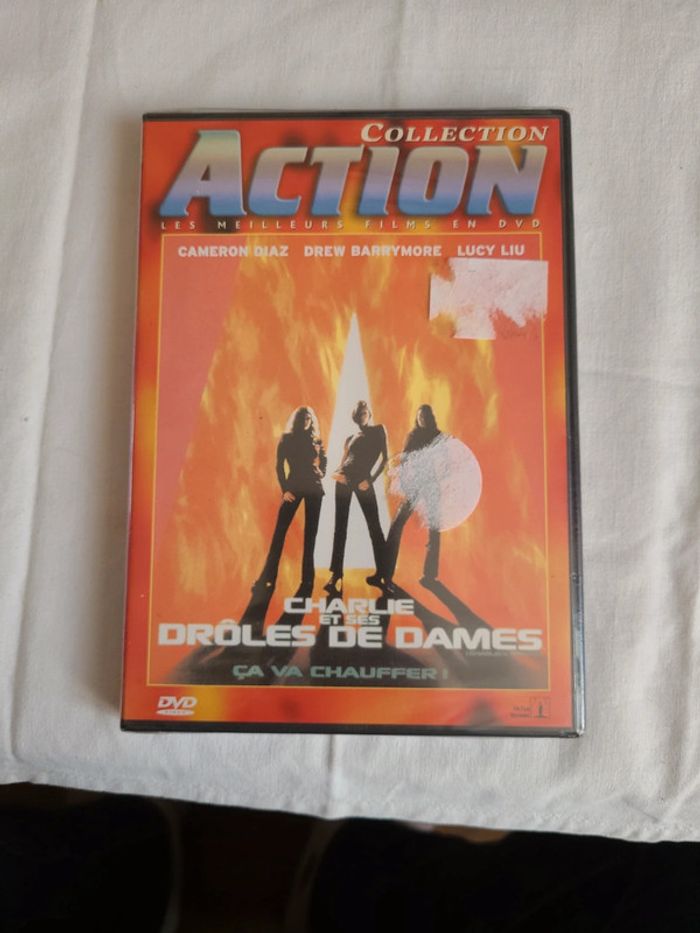 Dvd charlie et ses drôles de dames (neuf sous film)