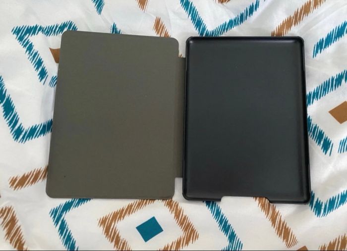 étui kindle paperwhite 5 (2021) cerisier japonais - photo numéro 3