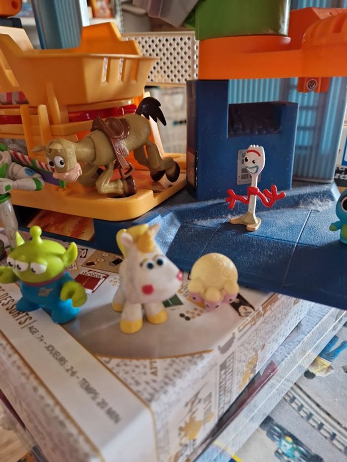 Jouets toy story 3 avec 7 figurines - photo numéro 7