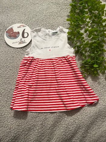 Très belle robe sans manche bébé fille